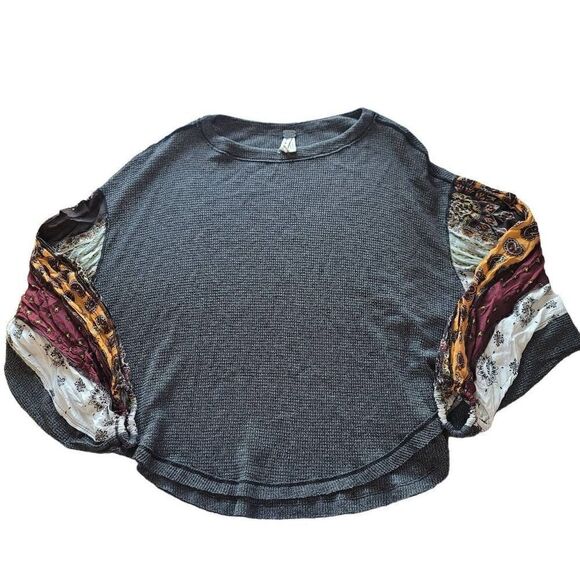 We the free free people womens Sz Small gray blossom thermal patchwork top - Picture 4 of 6